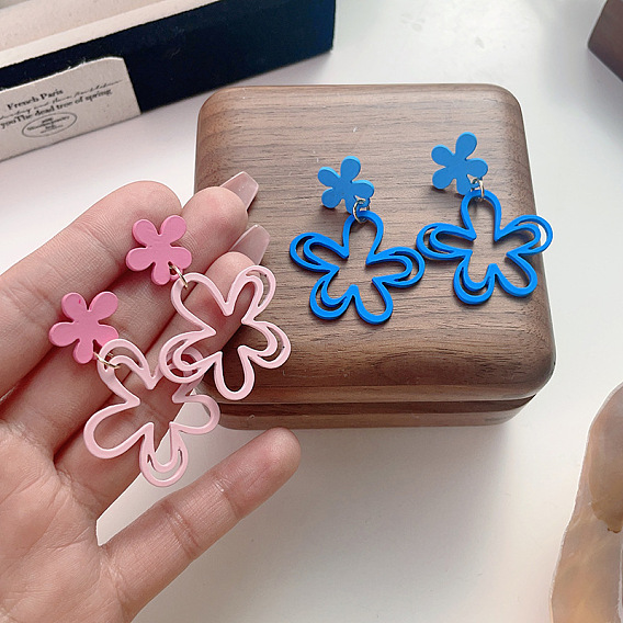 Серьги-гвоздики из сплава с запекаемой краской, цветок