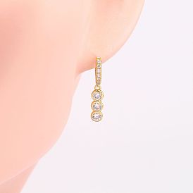 925 Silver Diamond Stud Earrings - Fashionable and Versatile Ear Accessories
