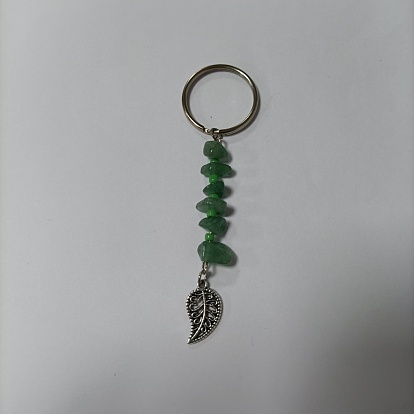 Llavero de aventurina verde natural, con los colgantes de hoja de aleación, rocallas de vidrio y llaveros de hierro partido