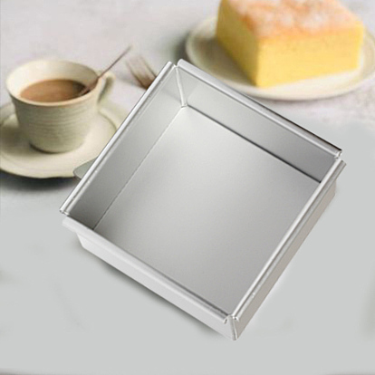8 Square Cake Pan with Removable Bottom