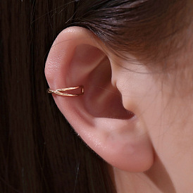 Minimalist Double-layered Ear Clip with Fashionable Cross U-shape for Women - Non-pierced, Dual C-shaped Design
