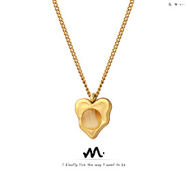 Hong Kong-style neutral style high-end temperament retro heart-shaped inlaid opal pendant necklace gold-plated clavicle chain