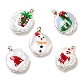 Pendentifs en perles keshi naturelles de style baroque avec émail, Breloques rondes et plates de Noël avec bélières en laiton doré, couleur de coquillage