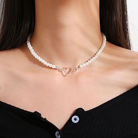 Collier coeur de perles vintage avec pendentif d'amour creux, bijoux élégants en chaîne de clavicule de style français