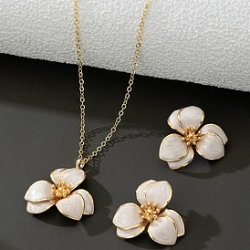 Комплекты из цветочного сплава с подвесками и серьгами-гвоздиками