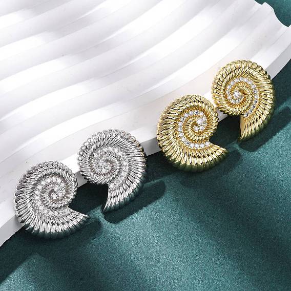 Серьги-гвоздики из латуни с микропаве из прозрачных кубических цирконий в форме ракушки, формы раковины, без кадмия и без свинца, стойки покрытие, долговечный