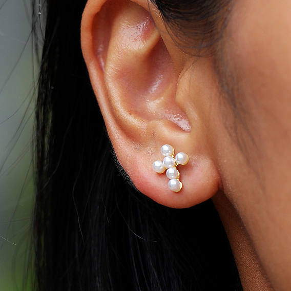 Элегантные серьги-гвоздики из латуни в форме креста, с имитацией жемчуга