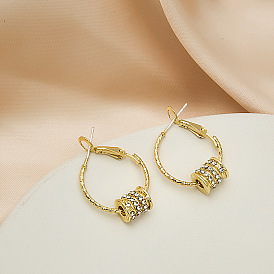 Summer Chic Earrings - Elegant, Trendy, Lightweight, Luxurious, Stylish Ear Accessories.