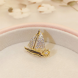 Exquisite small sailboat brooch male and female temperament badge smooth sailing pin anti-light buckle corsage decoration