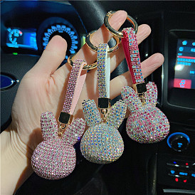 Sparkling Bunny Keychain for Women - Fashionable Car Accessory with Diamond Decorations