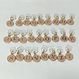 26 Stück 26 Stile mobile staubdichte PVC-Stecker, Legierung mit Emaille-Anhänger, flach rund mit Buchstabe a ~ z