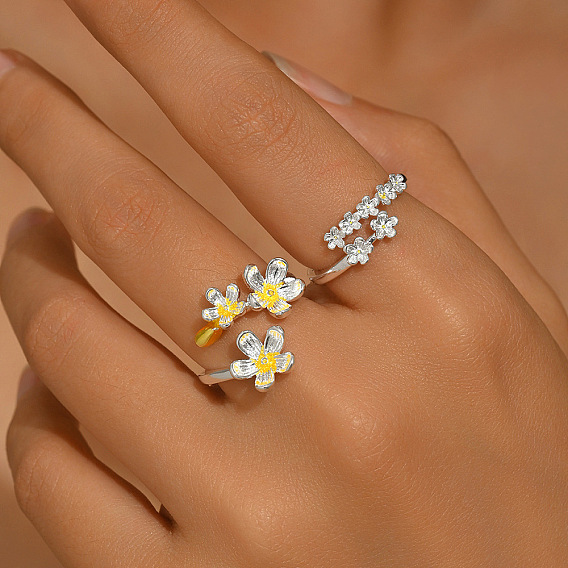 Set mit offenen Manschettenringen aus einer Legierung, Blume