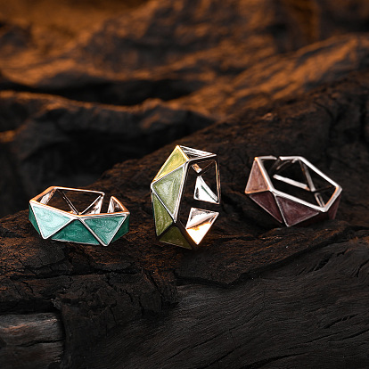 Geometric Triangle Hollow Ring with Vintage Charm and Dazzling Resin Finish - Pure 925 Silver Statement Piece
