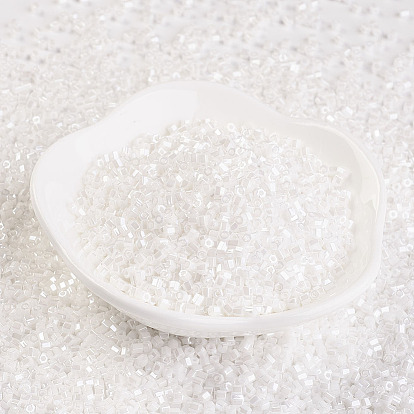 Японский бисер toho, 11/0, два среза шестиугольника, непрозрачных цветов lustered