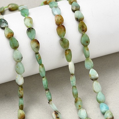 Натуральный халцедон, слеза, граненые