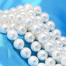 Facetas hebras redondas perlas concha perla