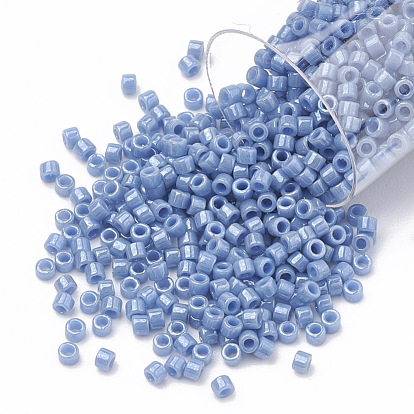 Perles miyuki delica, cylindre, perles de rocaille japonais, couleurs opaques lustered