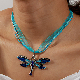 Delicate Dragonfly Pendant Necklace - Vintage, Oil Dripping, Fashionable Women's Accessories.
