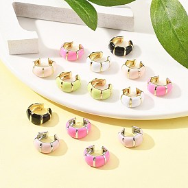 Серьги-каффы в форме буквы С из латуни, с эмалью