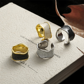 Minimalist Chic S925 Sterling Silver Ring for Women - Elegant Design, Luxurious Feel