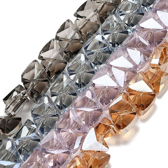 Стеклянные бусины с гальваническим покрытием , треугольные, граненые