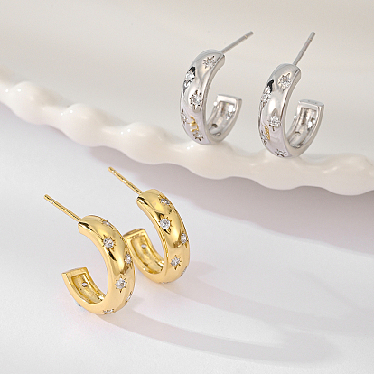 S925 boucles d'oreilles à tige en argent sterling en forme de C, avec de la zircone cubique clair
