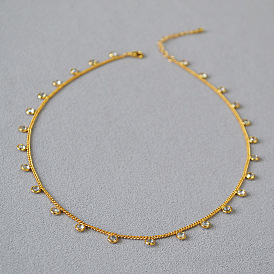 Delicate Brass Gold-plated Crystal Cubic Zirconia Short Necklace - Elegant and Minimalistic.