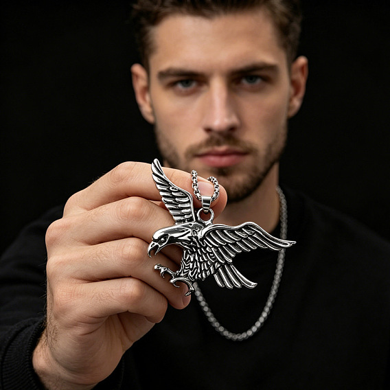 Vintage Alloy Pendant Necklaces for Men, Eagle