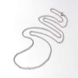 Железа скручены цепи ожерелья, с латунными весной кольцевых застежками