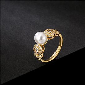Vintage Baroque Style 18K Gold Plated Copper Ring with Micro Inlaid Zircon and Faux Pearl for Women