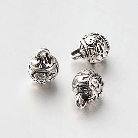 Encantos redondos de aleación de estilo tibetano tallados, 7x5.5 mm, agujero: 1 mm