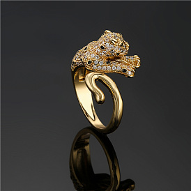 Chic Leopard Open Mouth Ring with 18K Gold Plating and AAA Zirconia Inlay