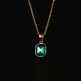 Collier pendentif rectangle en verre avec chaînes en acier inoxydable doré