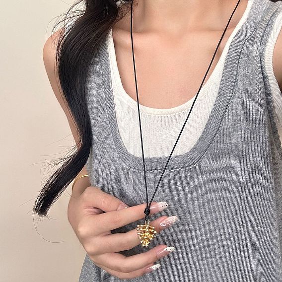 304 Подвеска в форме сосновой шишки из нержавеющей стали, регулируемая длинная цепочка на черном вощеном шнуре для женщин