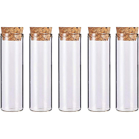 Пустые бутылки с небольшим стеклянным пробком