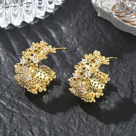 Серьги-гвоздики С-образной формы из латуни с прозрачными кубическими циркониями, кружевная текстура для женщин