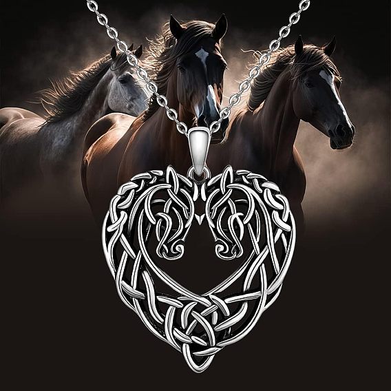 Кулон в виде сердца с конём и узлом викингов из сплава
