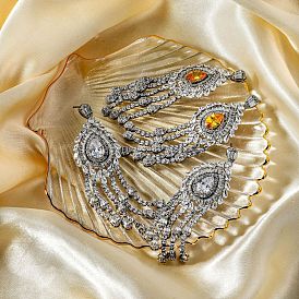 Серьги-гвоздики с кисточками в виде слезинок, нежный и стильный, идеально подходит к любому наряду