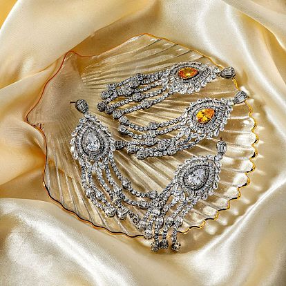 Серьги-гвоздики с кисточками в виде слезинок, нежный и стильный, идеально подходит к любому наряду