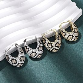 Серьги-кольца v-образной формы с микропаве из кубического циркония из латуни, долговечный, стойки покрытие, без свинца и без кадмия