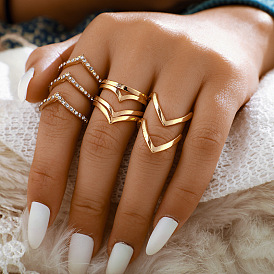 Minimalist Geometric Retro Fashion Ring Set - 5 Pieces of Creative Gold Rings