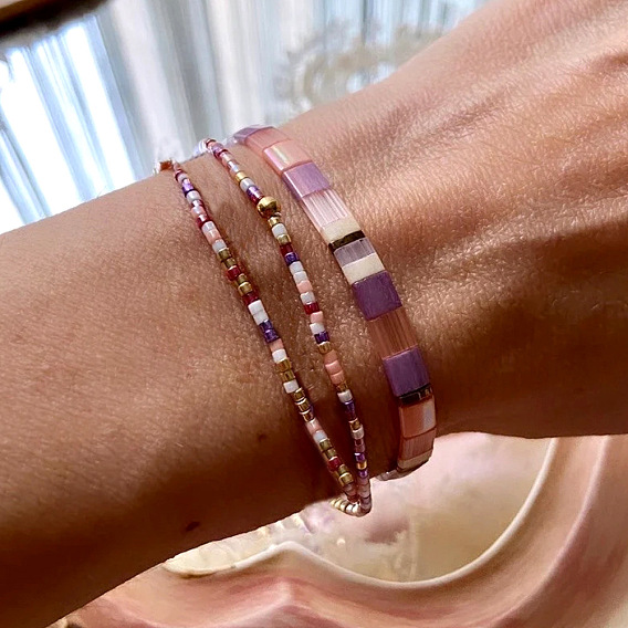 Браслеты из эластичного материала, украшенные бисером из богемского стекла и синтетическими немагнитными бусинами из гематита., составные браслеты для женщин