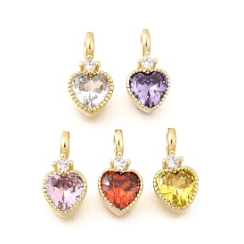 Латунь прокладывает кубические циркониевые прелести, сердце