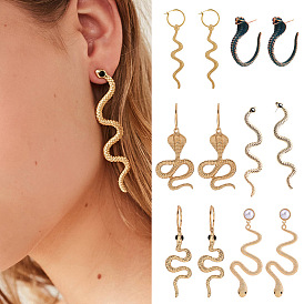 Серьги сплава горный хрусталь, змея