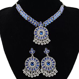 Retro Alloy Rhinestone Stud Earrings & Pendant Necklaces Sets, Flower