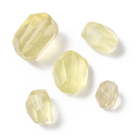 Натуральные бусины из лимонного кварца (нагретые)., самородки, граненые