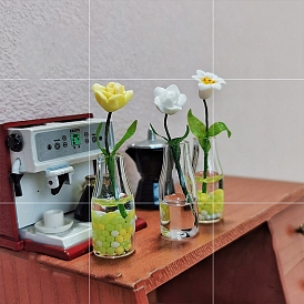 Resin Flower & Glass Vase, Micro Landscape Home Dollhouse Accessories, Pretending Prop Decorations