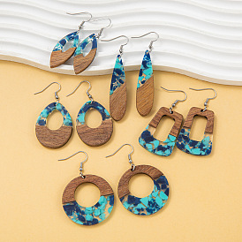 Серьги-подвески из дерева и смолы, платина