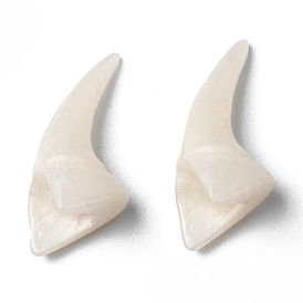 Des perles de résine opaques, sans trou, forme de dents d'animal