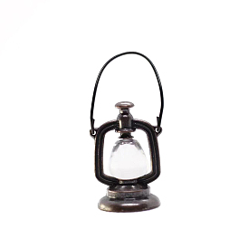 Miniature Oil Lamp, Alloy Mini Light Dollhouse Decoration Accessories